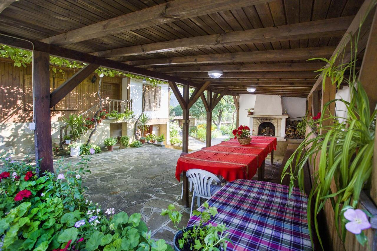 Villa Хаджикольовата Къща Medven Exterior foto